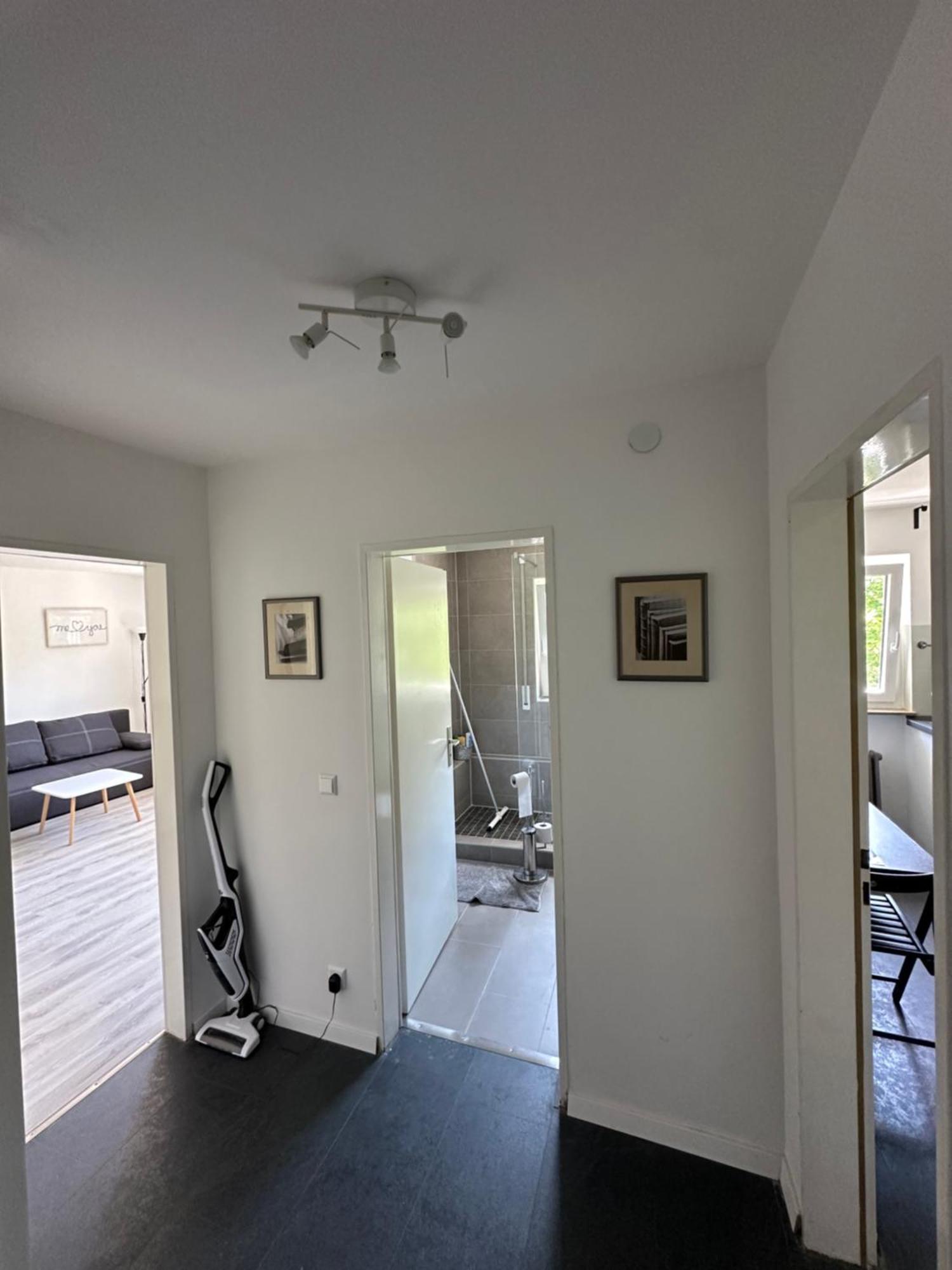 Renovated Flat - Prime Location Near Marienplatz Lägenhet Stuttgart Exteriör bild